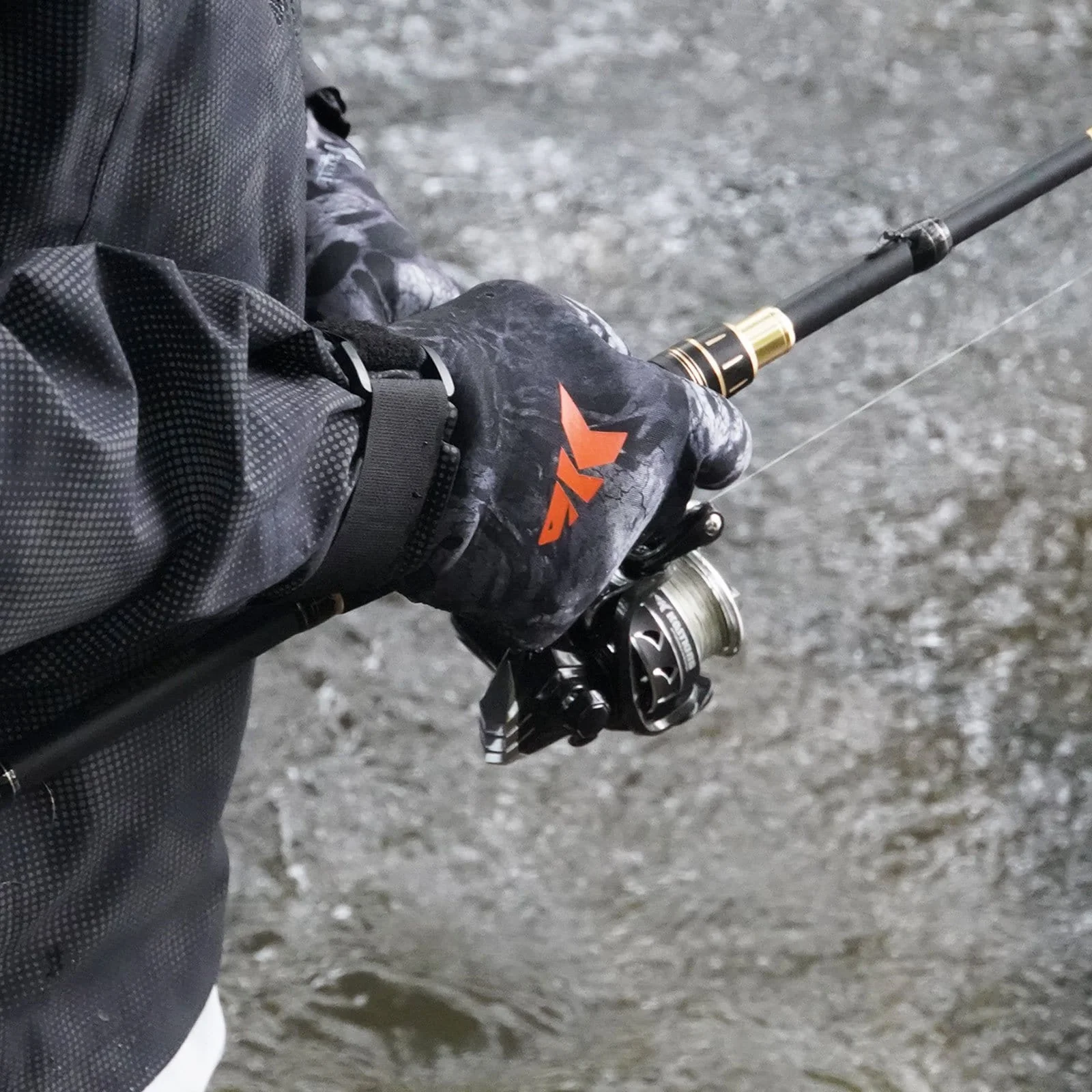 KastKing IceRiver Waterproof Fishing Gloves - Image 9