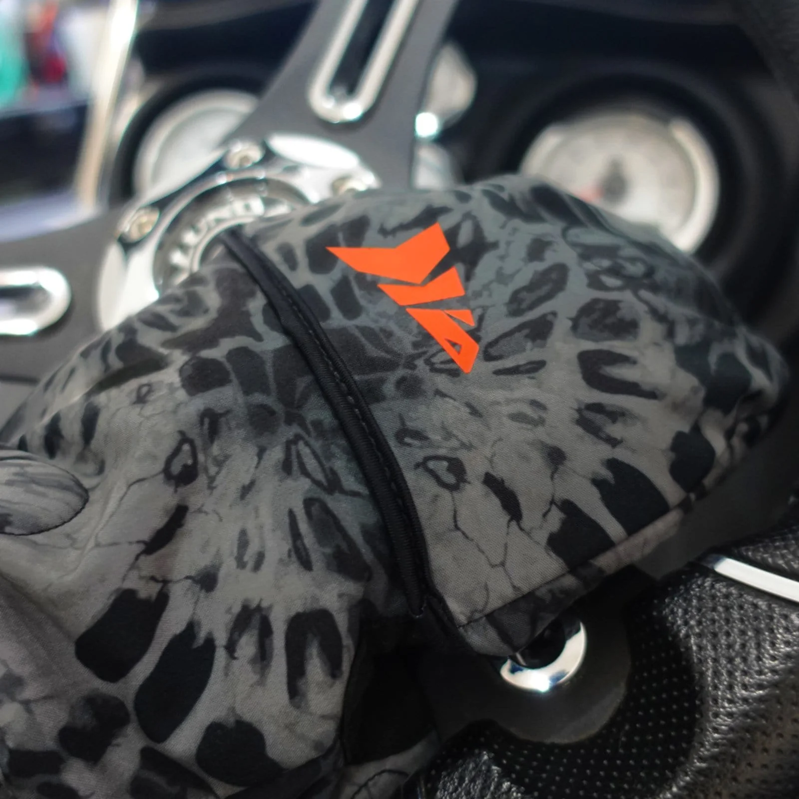 KastKing PolarBlast Mittens - Image 13